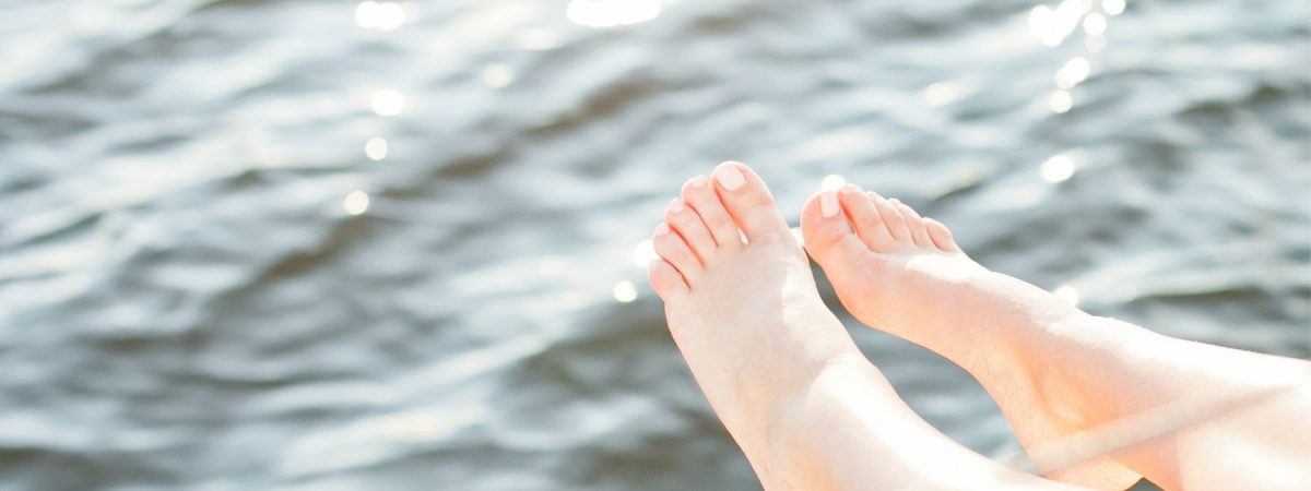 3 Quick and Easy Steps To Get Rid of Dry, Hard Skin on Your Feet - Margaret  Dabbs™ London